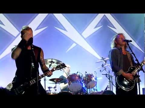 Metallica w/ Jerry Cantrell - For Whom the Bell Tolls (Live in San Francisco, December 9th, 2011)