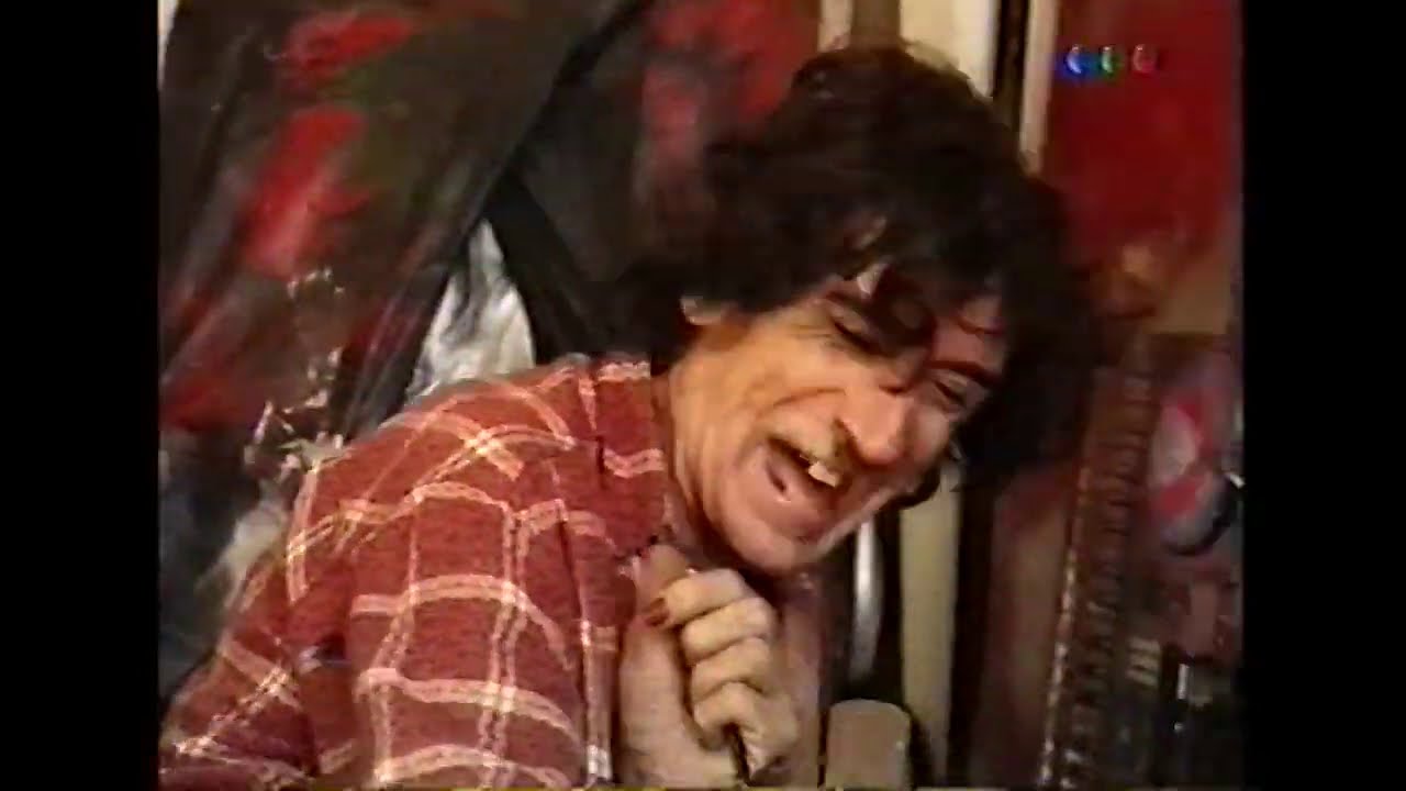 Charly García entrevistado por Andy Kusnetzoff (video reparado), 2000