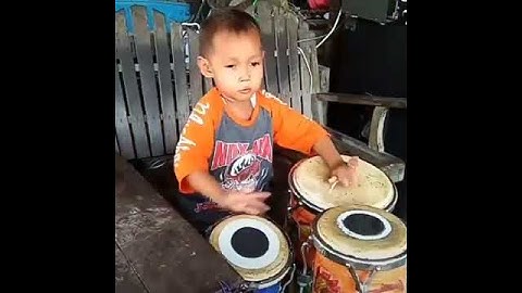 NGAKAK!! Anak kecil jago main gendang