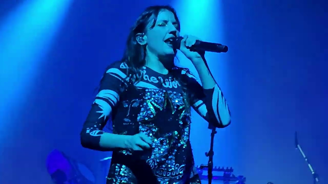 Jain - Take a Chance | LIVE @ Ancienne Belgique (Bruxelles) 13 DEC. 2023