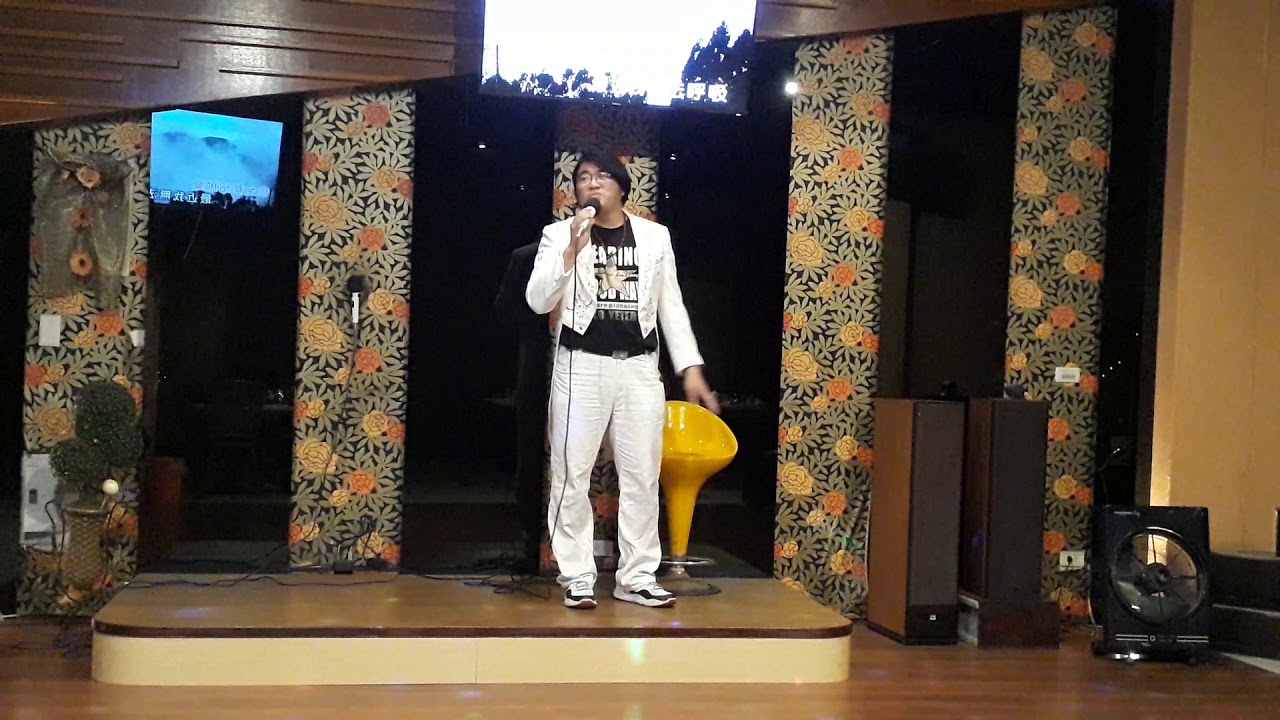 2019 11 22 下午 台灣歌手林則宏在鹿港五燈獎開個人演唱會 演唱歌曲9 王力宏唯一 - YouTube