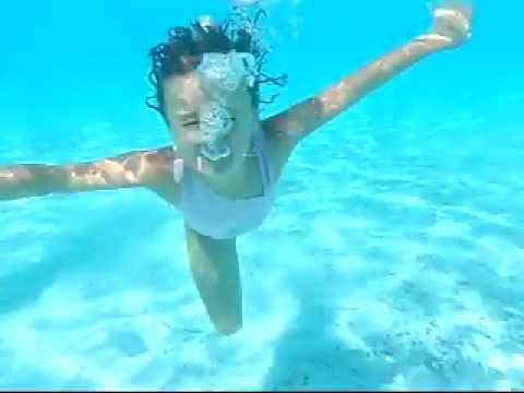 Busenblitzer Schwimmen Busenblitzer Schwimmen