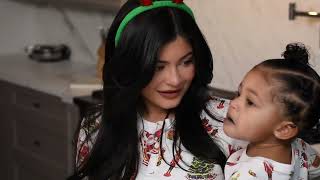 kyile jenner Christmas Cookies With Stormi