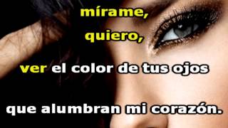 MIRAME . Subtitulada . Los Mitos chords