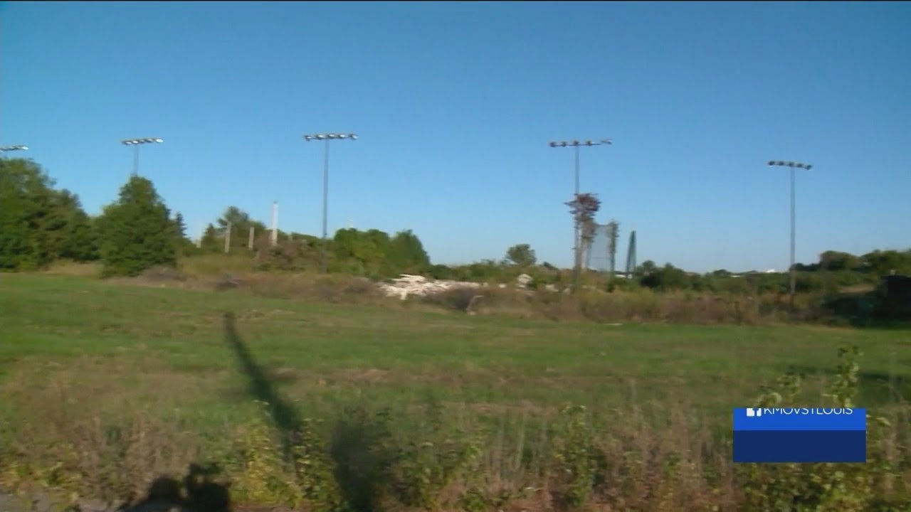 'It’s decrepit; 'Owner of vacant golf course in St. Charles County cited dozens of times for code