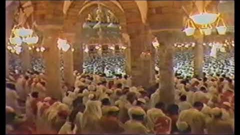 من أروع ما قرأ الشيخ علي جابر رحمه الله تلاوة من سورة الشورى من صلاة تراويح عام 1407 هـ