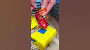 Maze Construction Vehicle Reveal Blippi Moonbug Kids Learning Corner 