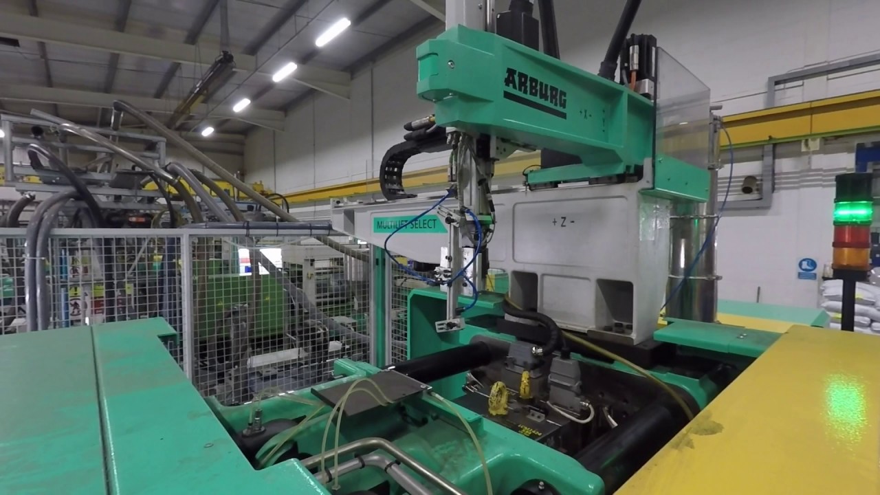 Arburg 200T Injection Moulding Machine - YouTube