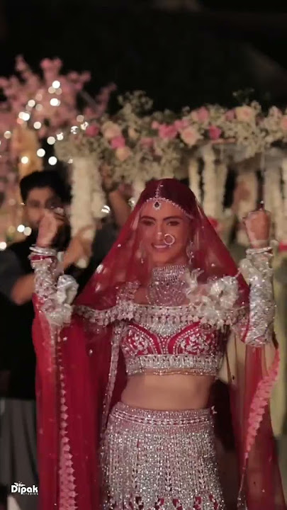 Bridal entry song on Sajna #shorts #bride #bridaldance #bridalentry #sajna #brides #sajnadance