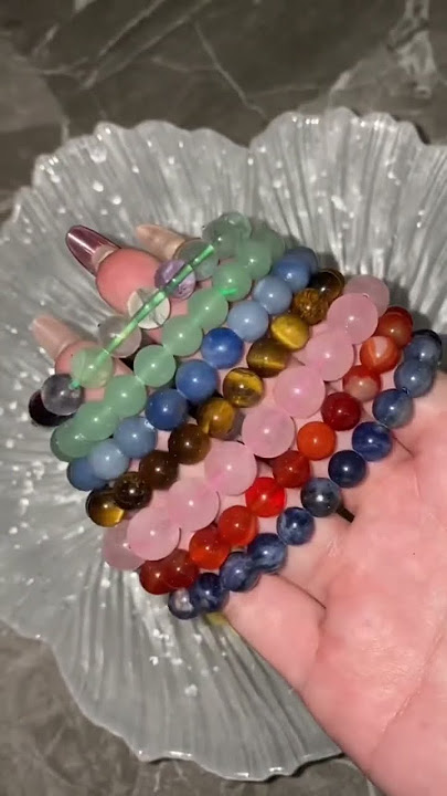 There are more confetti themes in my online shop, you can not miss it!!!#crystals #crystalshops