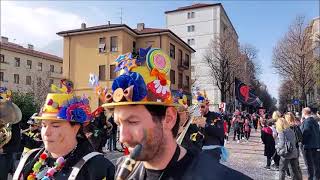 Lecco, sfilata Carnevalone 2023