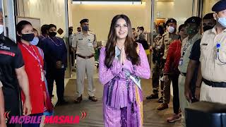 Miss Universe 2021 Harnaaz Kaur Sandhu gets a warm welcome at the airport