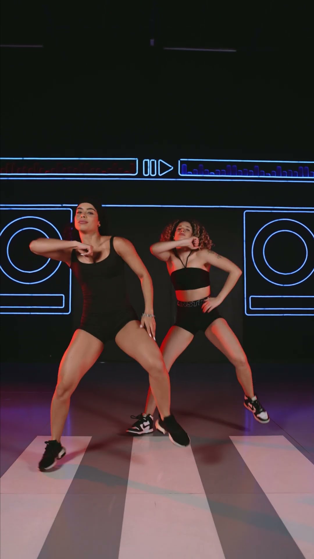 E essa aqui, conhecem? ?? | FitDance