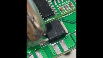 Desoldering mosfet transistor Hand Desoldering Techniques #JLCPCB #mosfet #transistor #shorts