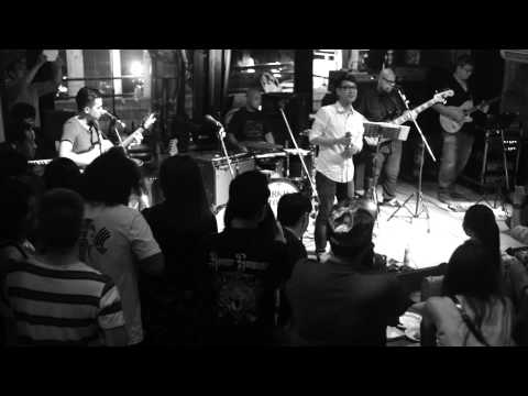 รักเธอนิรันดร์ (Ost. รอยรัก รอยอดีต) - ศิรศักดิ์ อิทธิพลพาณิชย์ live at Parking Toys