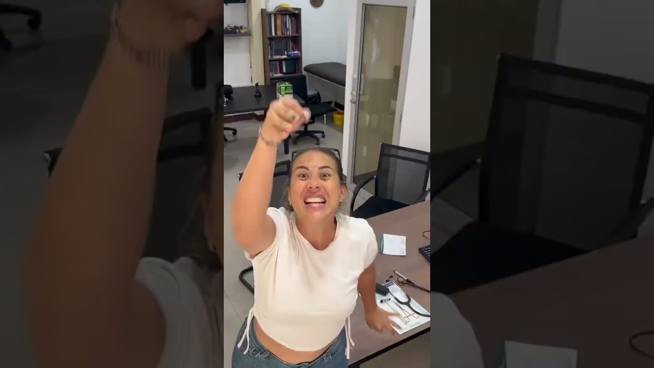 Mi esposa habla más que un loro