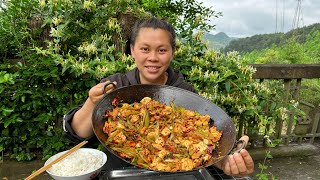 今天简单做一大锅酸辣下饭菜吃过瘾 Make a pot of sour and spicy dishes today