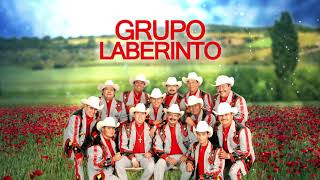 Grupo Laberinto - En La Barra (Letra Oficial)