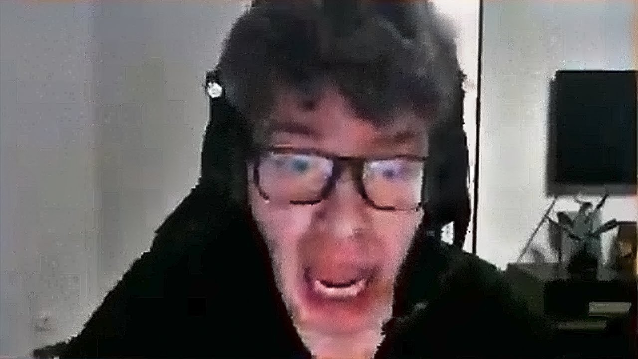 TOOSE СЛОВИЛ ПЕРВЫЙ СВОЙ ИНСУЛЬТ😳😰 - YouTube