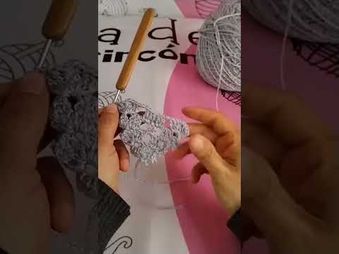 Crochet Triangular Shawl with Diamond Pattern
