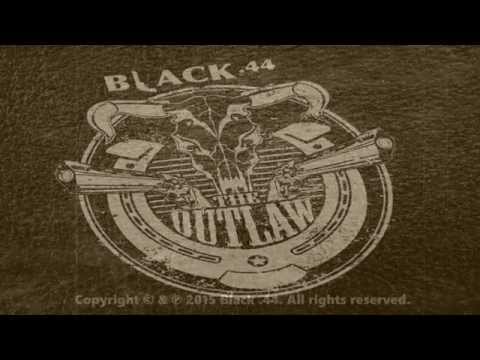 Black .44 - The Outlaw (officiële songtekstvideo)