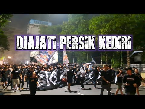 Turun Jalan Respect Suporter Persik Fans Kepada TIM Persik Kediri