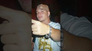 Asi inicio J balvin De Abajo Al Exito