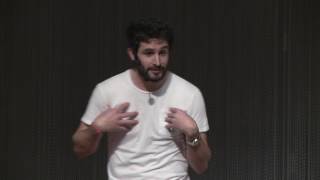 Lo positivo de fracasar en el amor | Pablo Piñeiro | TEDxGijon