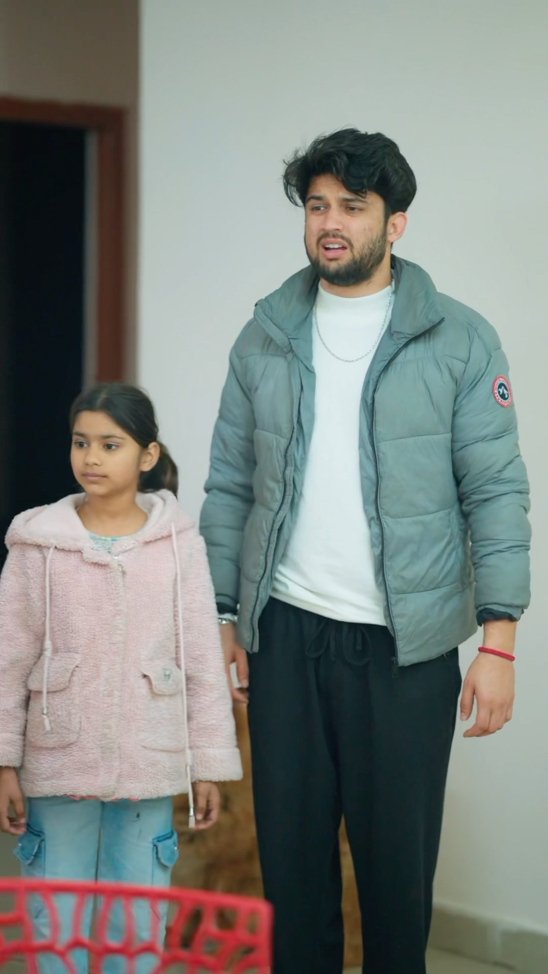 Thand mein bartan dhone pade ??❤️ #familylovestory #unknownboyvarun #trendingshorts #shorts