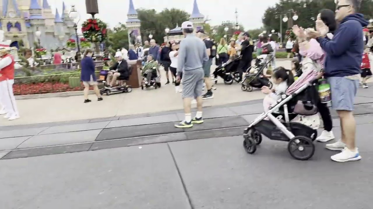 Walt Disney World -  Random Music (Multi-Day)