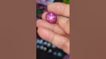 Một viên đá ruby sao cực to, cực kỳ VIP