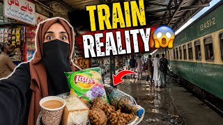 Inside Pakistani Local Train😳| Food & Hygiene Check🇵🇰🚉||#train #indiavspakistan #fyp