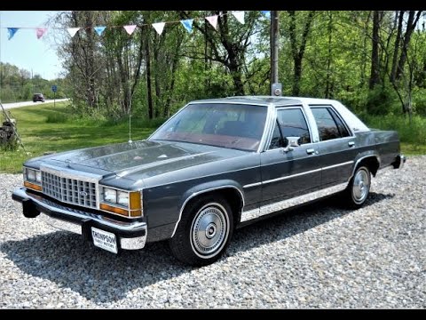 1987 Ford Ltd Crown Victoria at Thompson Family Motors