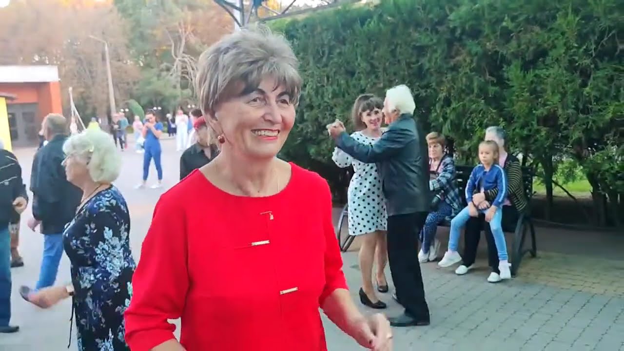 Парк Горького Одесса Сентябрь 2022 - YouTube