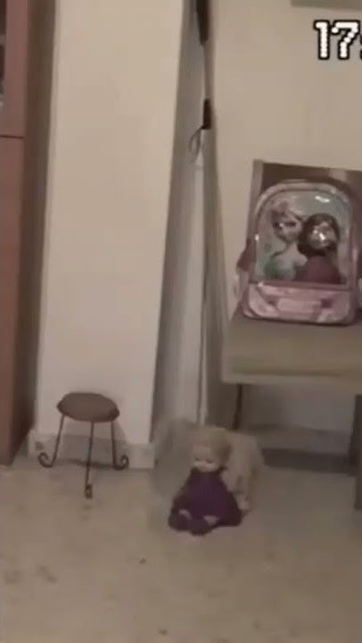 Кукла двигается!!!!! - YouTube