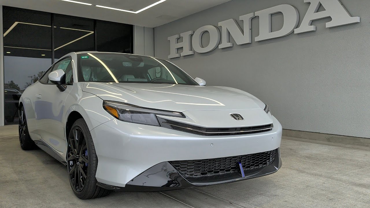 2026 Honda Prelude Winter Frost Pearl - YouTube