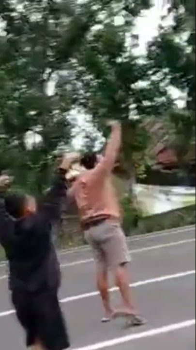 jaga selalu paseduluran jangan rasis semua perguruan tidak mengajarkan kejelekan