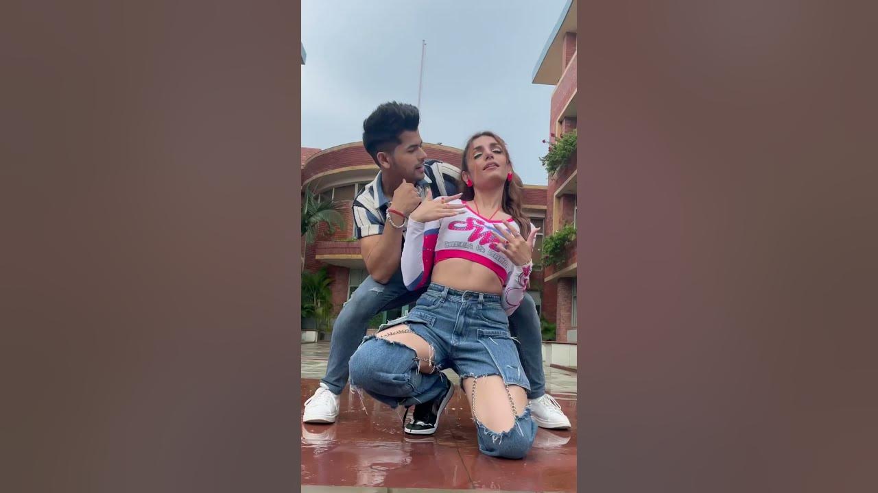 Majnu Song Siddharth Nigam | prakriti kakkat & sukriti kakkar #shorts#reels Majnu Song Siddharth Nigam | prakriti kakkat & sukriti kakkar #shorts#reels