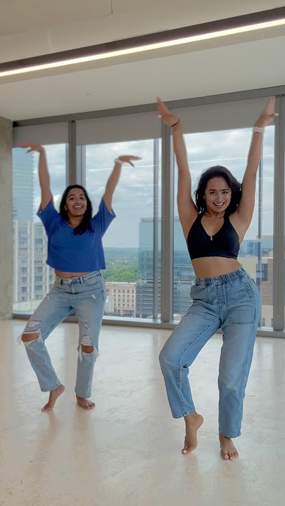 Pretty Girl Walk x Akh Lad Jaave by DJ Amsal | #bollyflow Choreography | #indian #shorts #fusion