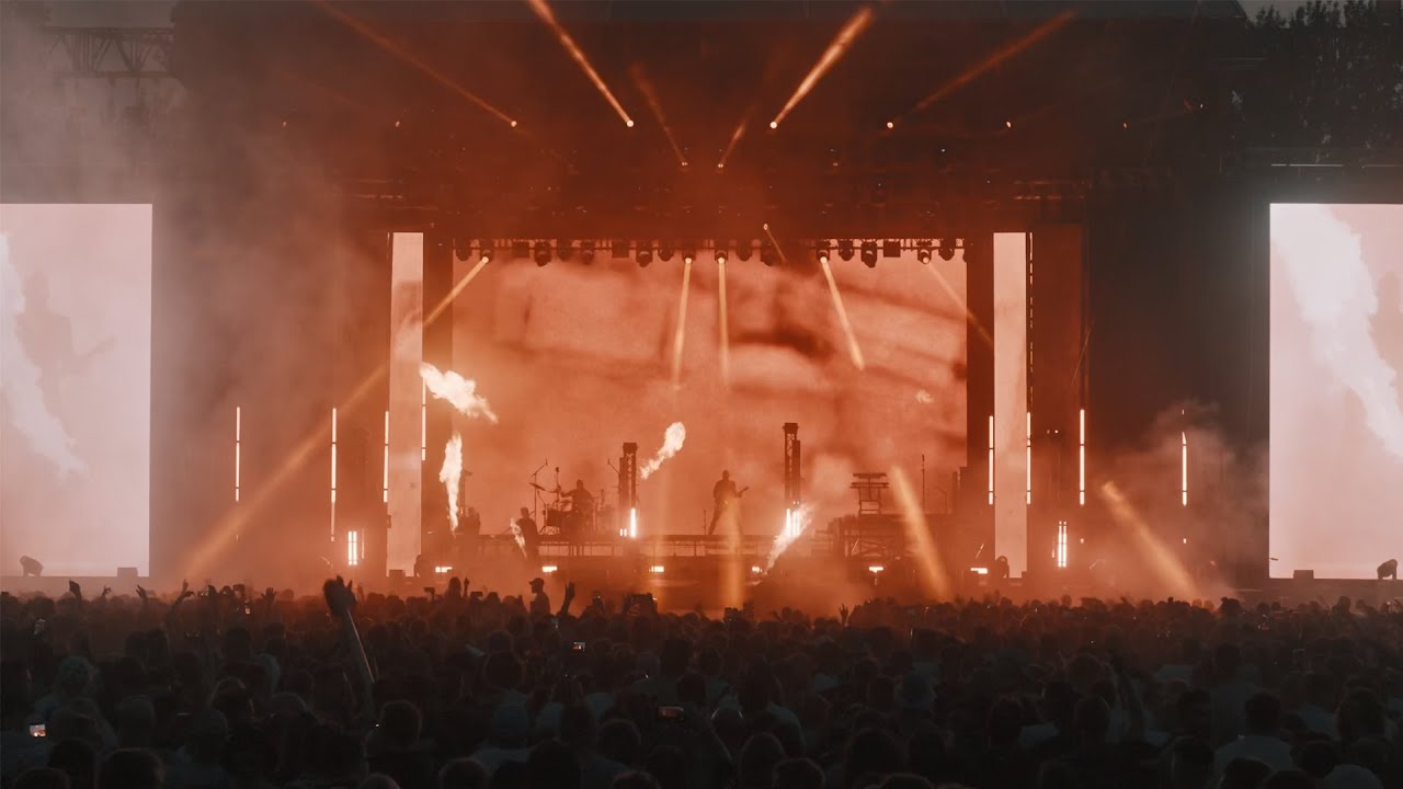 Pendulum - Napalm (Live At Milton Keynes)