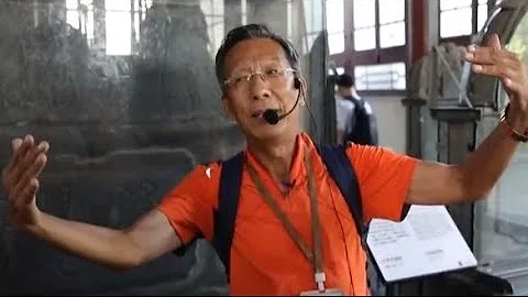 70-year-old tour guide from Xi'an brings ancient history to life - DayDayNews