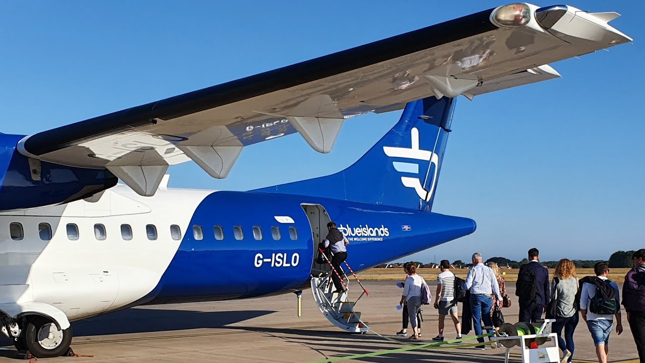 G-ISLO ATR-72 of Blue Islands from Jersey to Guernsey 17.07.2022