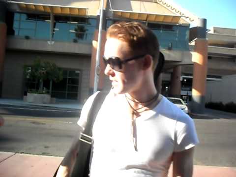 Patrick stump interview/meet and greet part 1 aug 30th headline tour 2011