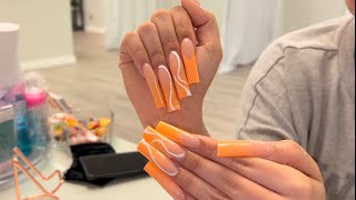 Watch me do my clients nails