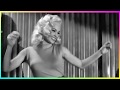 RED RIVER ROCK 2017 - HD / short clip of Mamie Van Doren / Mp3