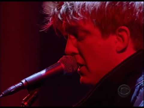 Queens Of The Stone Age - Little Sister Live Letterman 2005