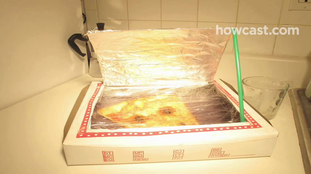 can a pizza box go in the oven