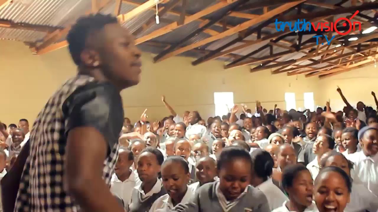 Mr Seed Electrifying Perfomance at Makuyu Girls High School