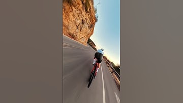 Get cool cycling shots with #Insta360X4 🚴 #Insta360 #cycling #shorts #biking #accessories #shorts