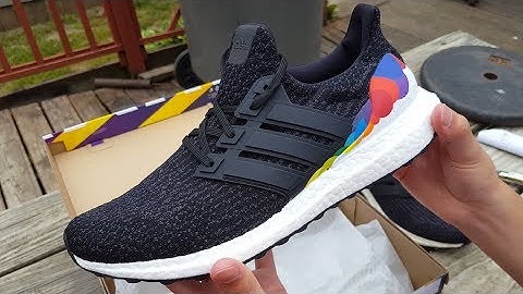 Adidas ultra boost 3.0 lgbt pride ม อสอง